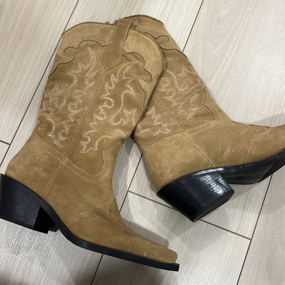 Suede Cowboy Ankle Boots size 9 - Picture 4 of 7